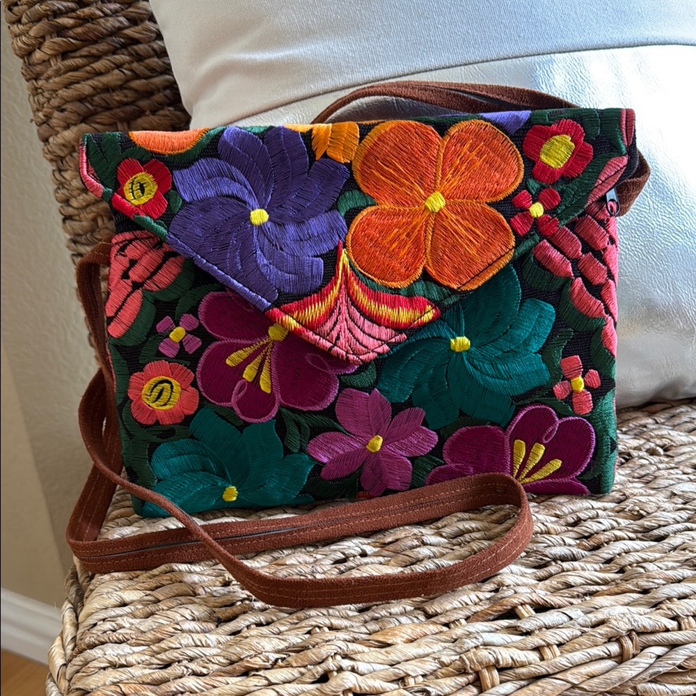 Floral Embroidered Crossbody Bag